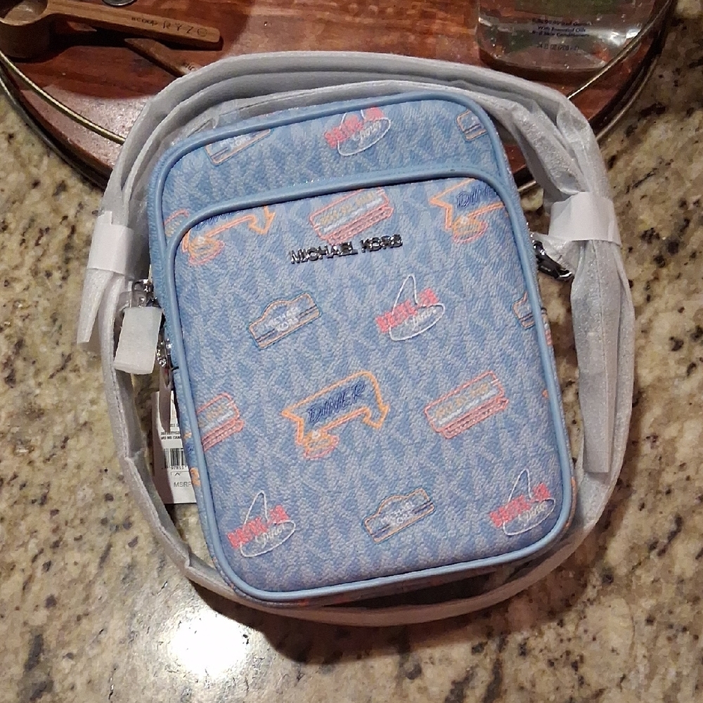 Michael Kors Light Blue Jet Set Crossbody/ Messenger Bag NWT